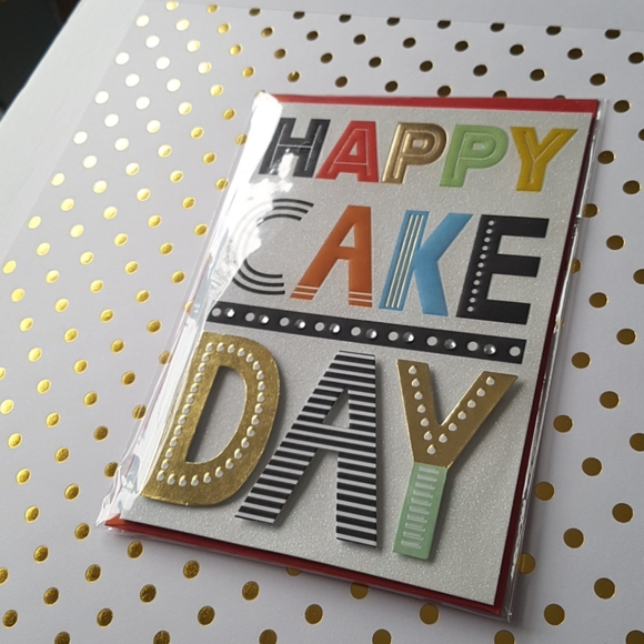 C R Gibson Luxury Card Happy Cake Day - Picture 2 of 15